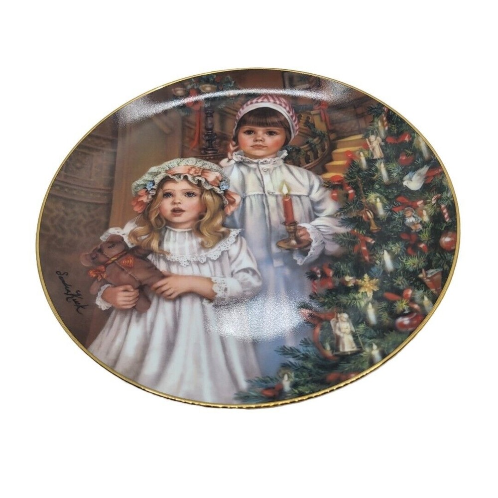 "CHRISTMAS MAGIC" From Sandra Kuck - 1985 - Reco- No. 2112AC - Collector plate